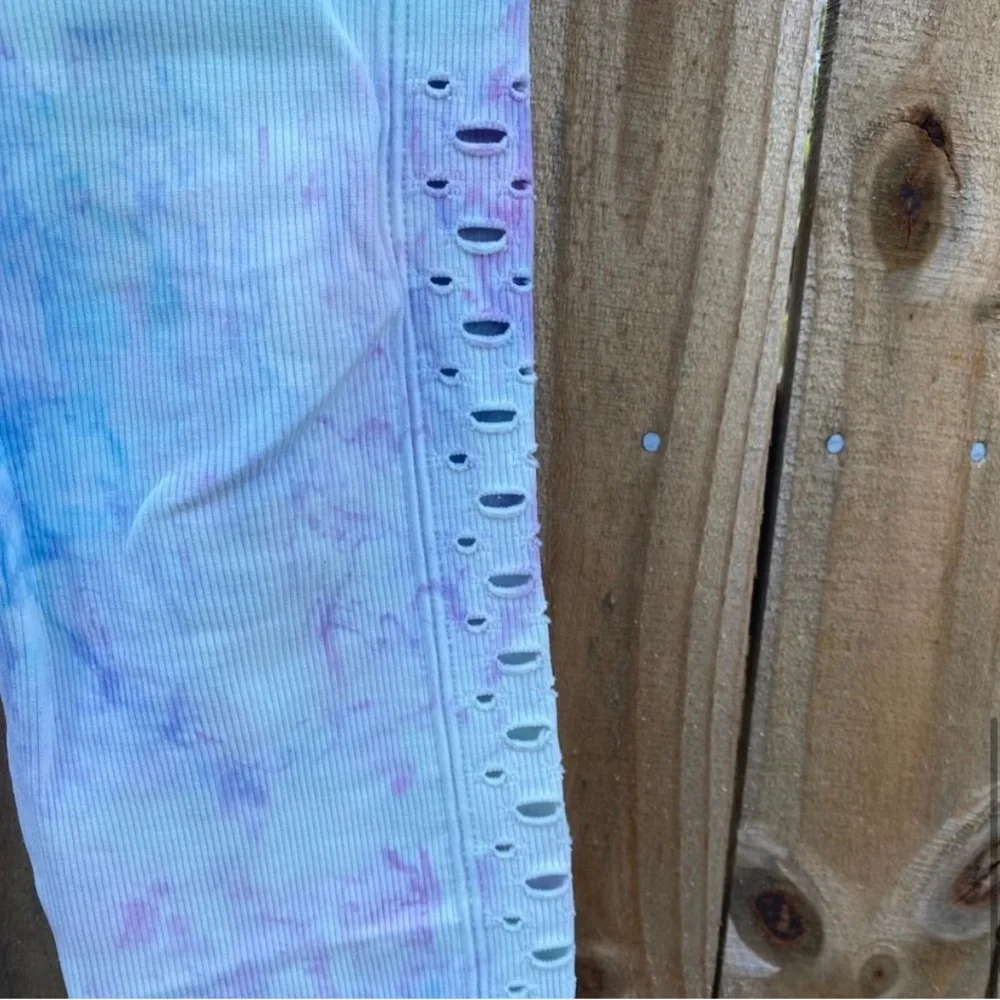 Spiritual gangster tie dye leggings - Picture 5 of 6